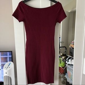 Popular Basics Maroon Dress Size Large